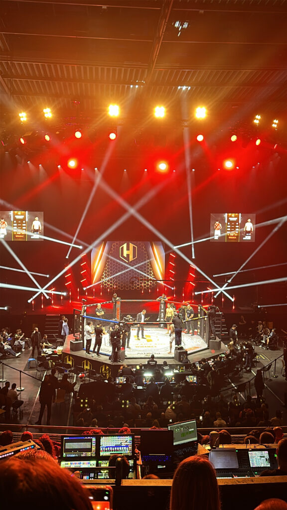 673B3712-C98B-43A5-BBFA-CD4062799524